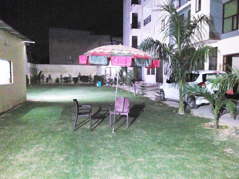 Hotel Olive & Blue - Govt Approved Hotel Near Delhi Airport Nuova Delhi Esterno foto