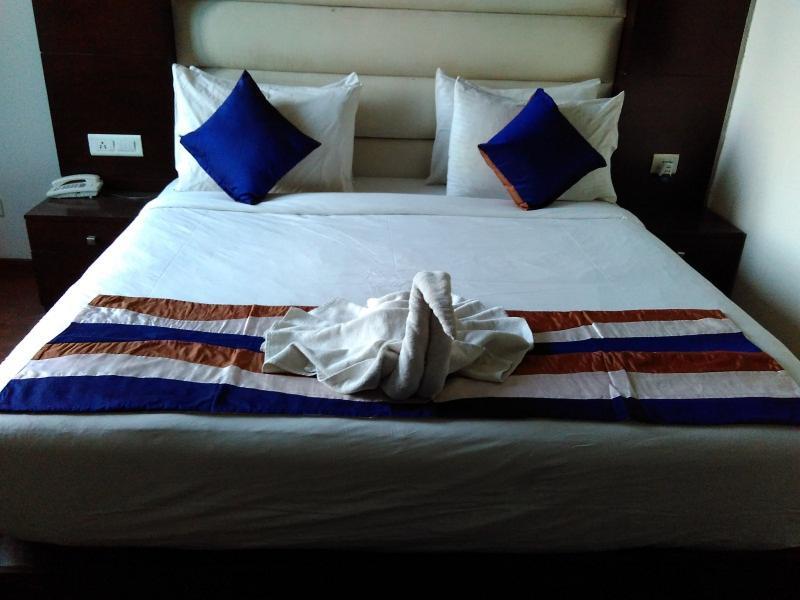 Hotel Olive & Blue - Govt Approved Hotel Near Delhi Airport Nuova Delhi Esterno foto