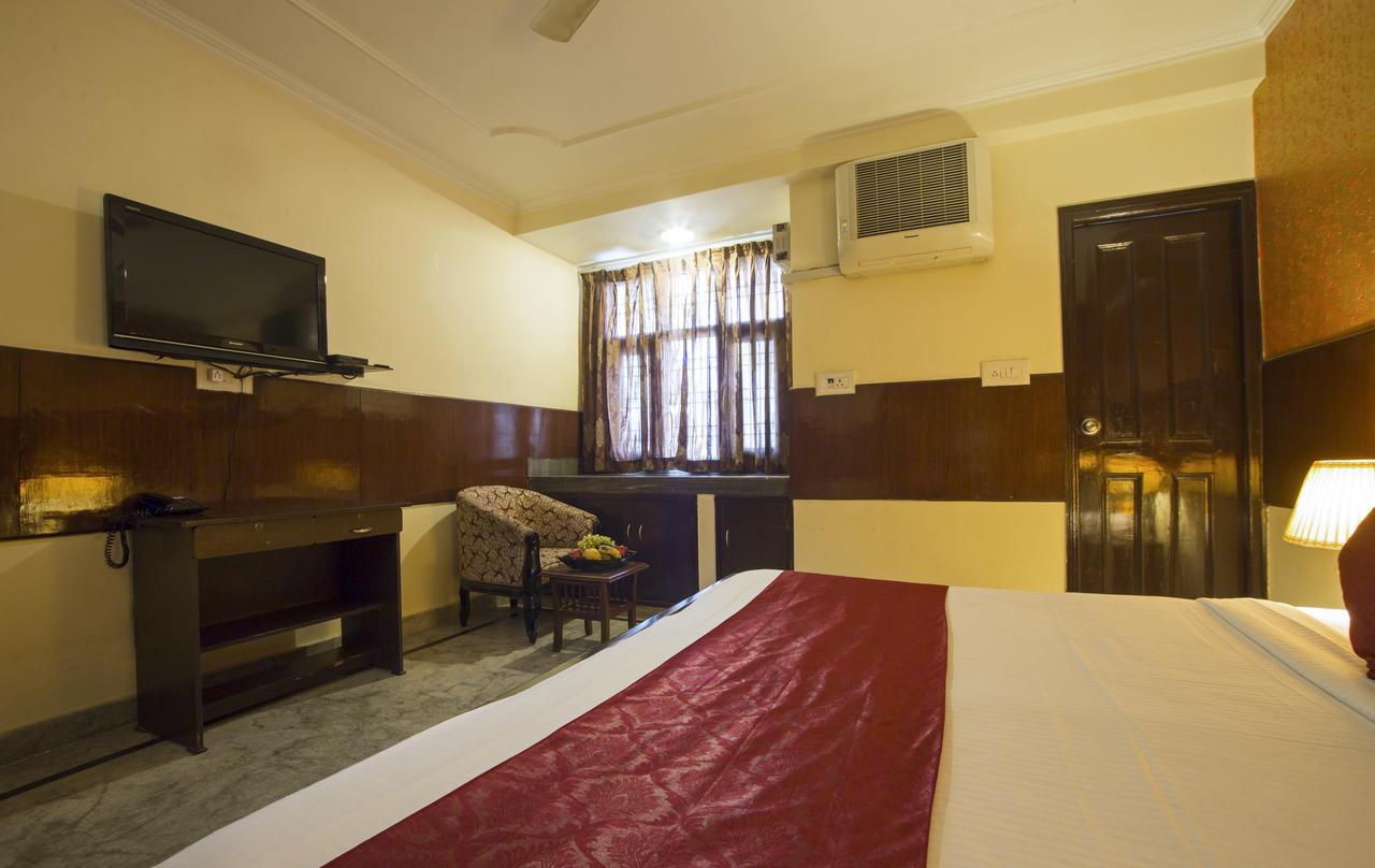Hotel Olive & Blue - Govt Approved Hotel Near Delhi Airport Nuova Delhi Esterno foto