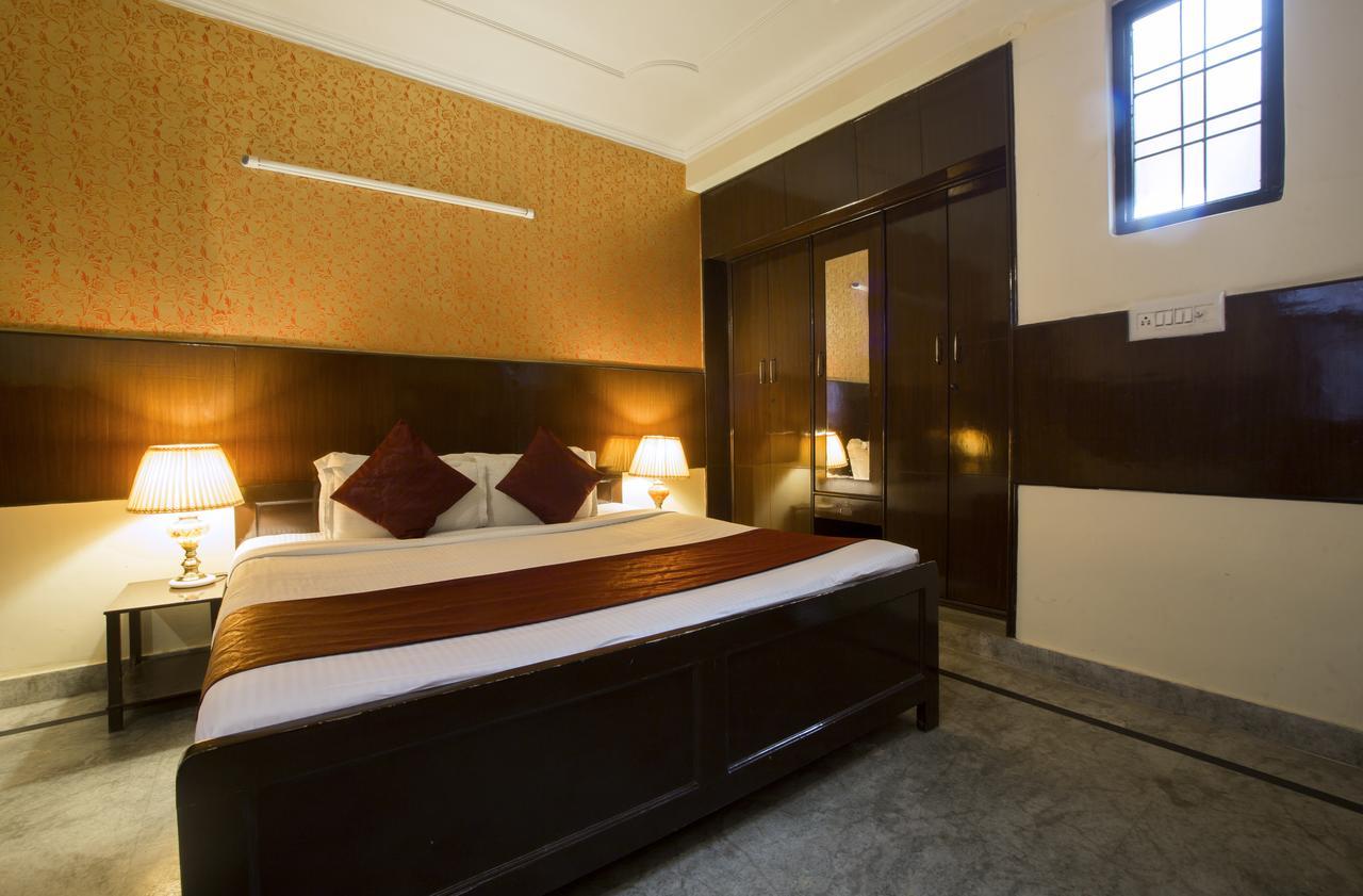 Hotel Olive & Blue - Govt Approved Hotel Near Delhi Airport Nuova Delhi Esterno foto